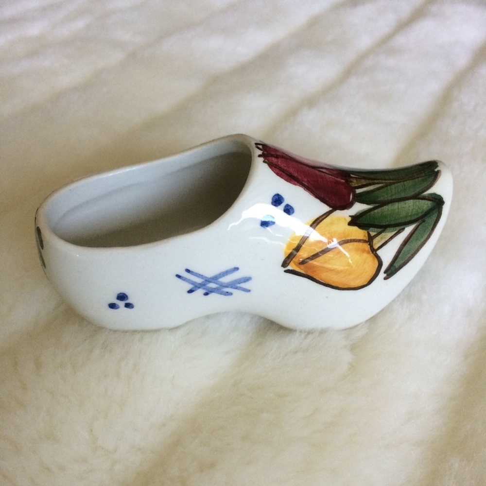 Miniature Handpainted Deft Danish clog